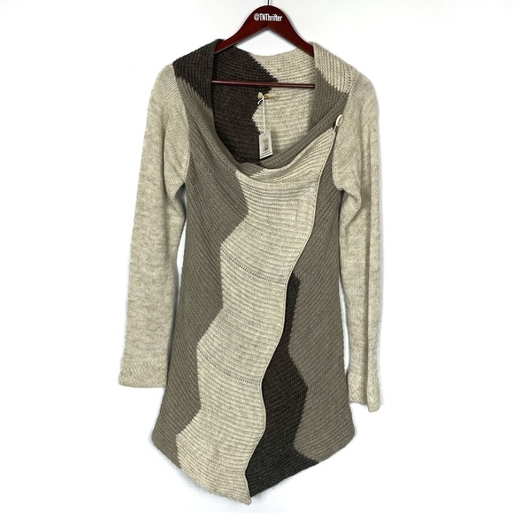 M For Bolide Sweaters - NWT M for Bolide Asymmetrical Beige Color Block Knit Cardigan Lagenlook Sz Small